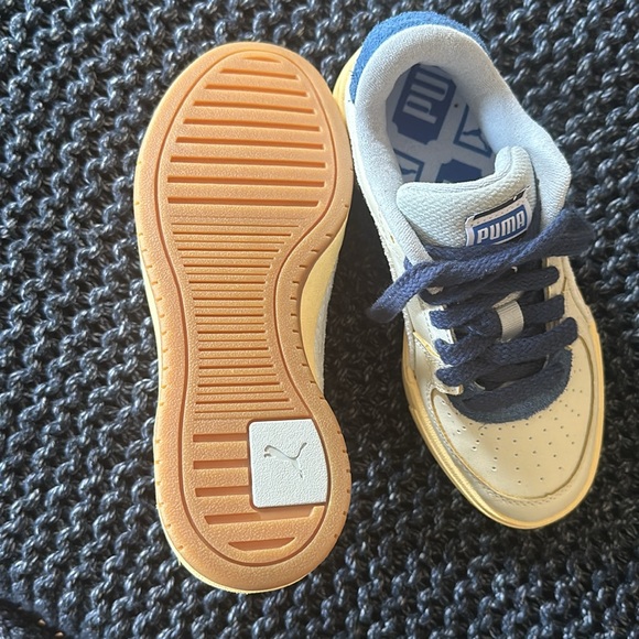 Puma - Picture 2 of 4